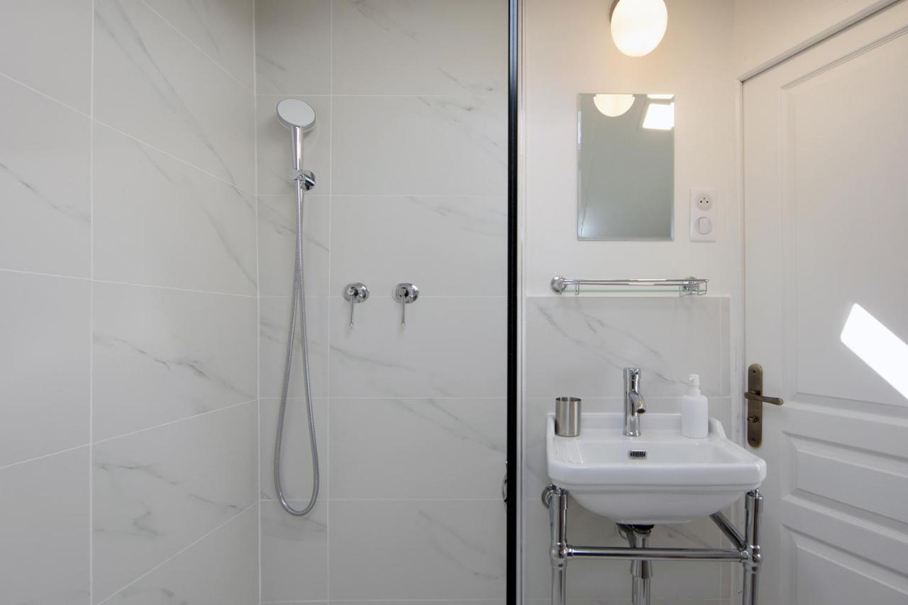 Cocoon Loft - Magnifique Loft Sous Toit, Refait A Neuf, Vues Splendides, Clim, Wifi Apartman Nizza Kültér fotó