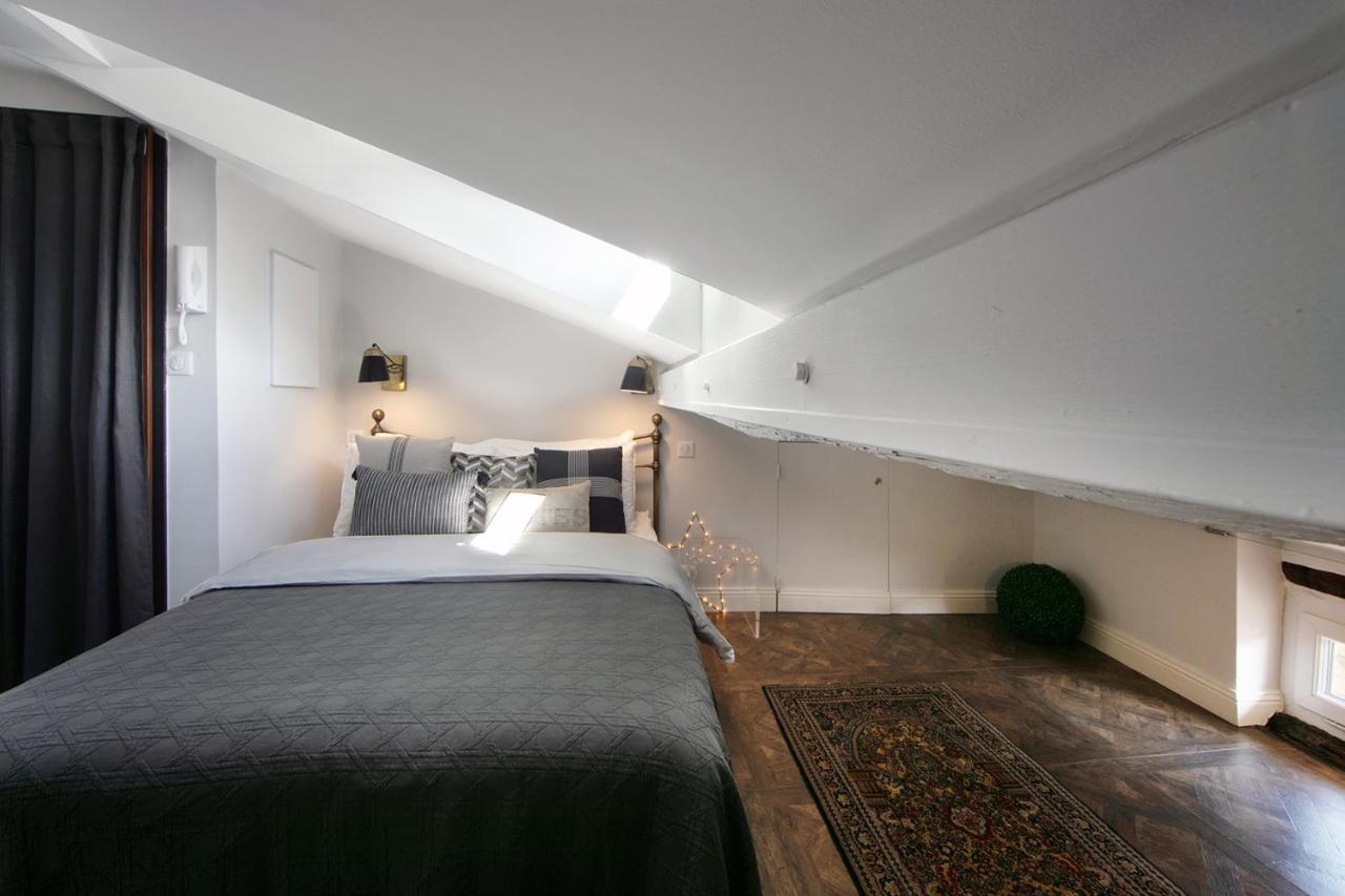 Cocoon Loft - Magnifique Loft Sous Toit, Refait A Neuf, Vues Splendides, Clim, Wifi Apartman Nizza Kültér fotó